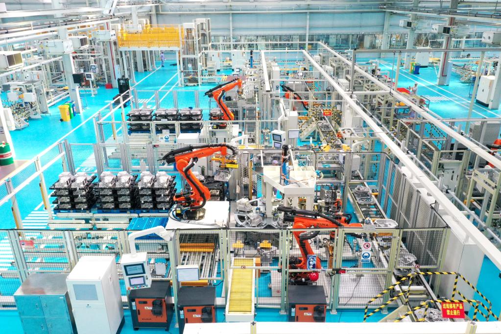 重慶“以硬生軟”賦能制造業(yè)高質(zhì)量發(fā)展